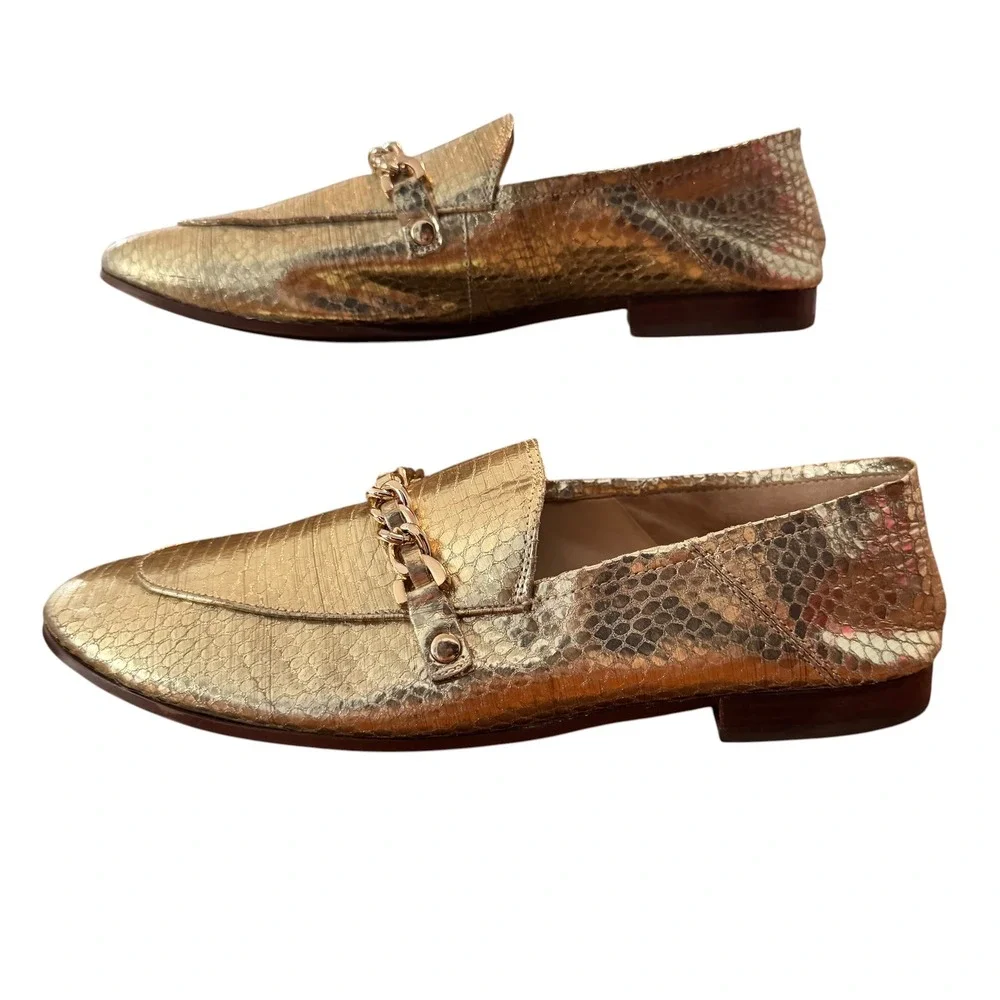 Karl Lagerfeld Paris Elsa Gold Metallic Snakeskin Chain Loafers Womans 9M